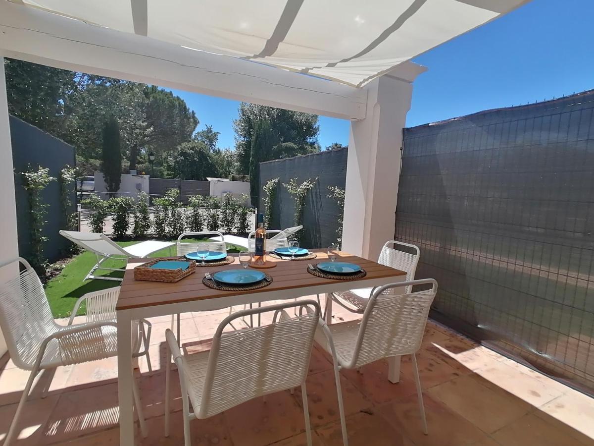Le Clos De Saint Aygulf Exterior photo