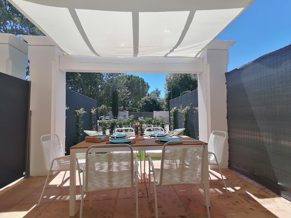 Le Clos De Saint Aygulf Exterior photo